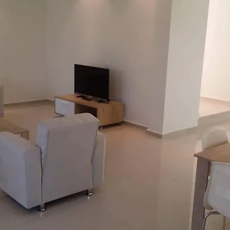 Ubytování v soukromí Larnaca Penthouse